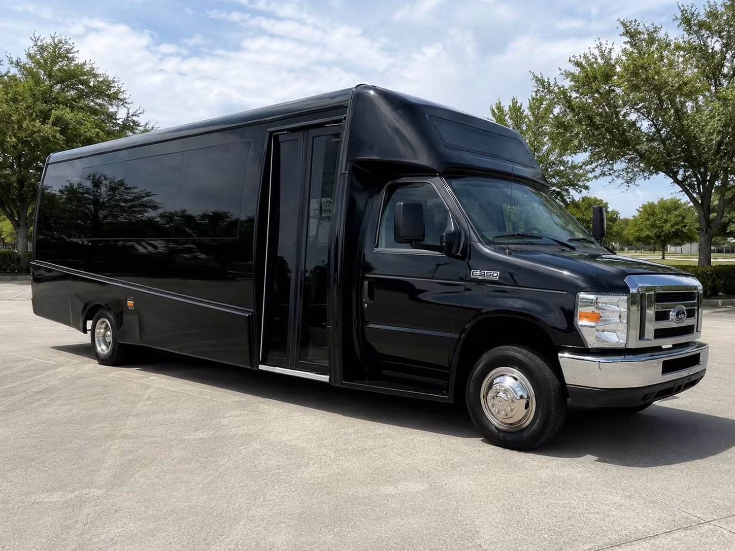18 passenger minibus