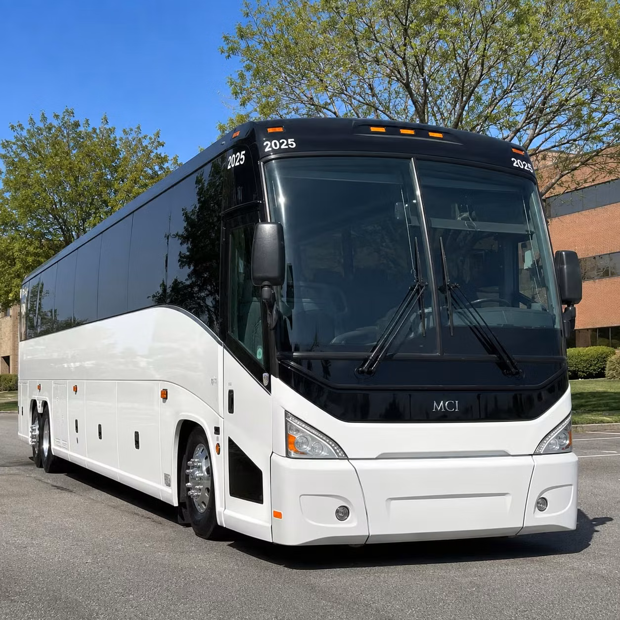 charter buses for large concert groups heading out of paterson